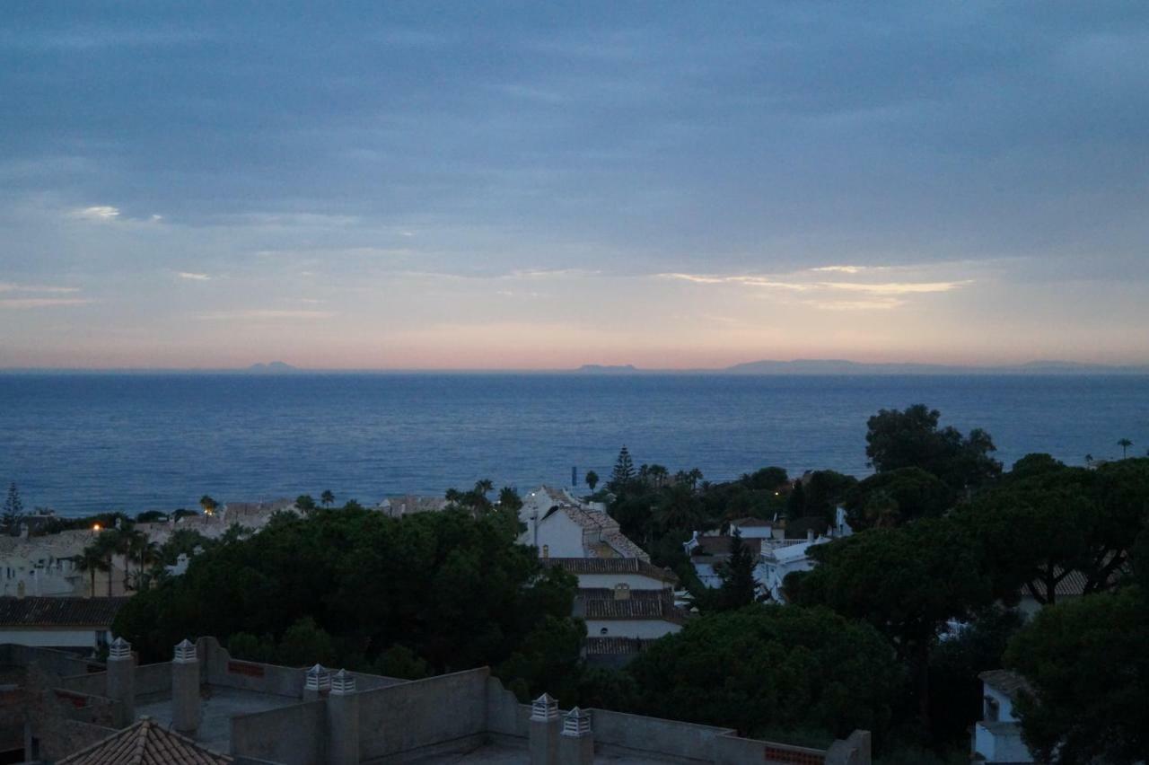 Costabella Penthouse Apartment Marbella Exterior photo